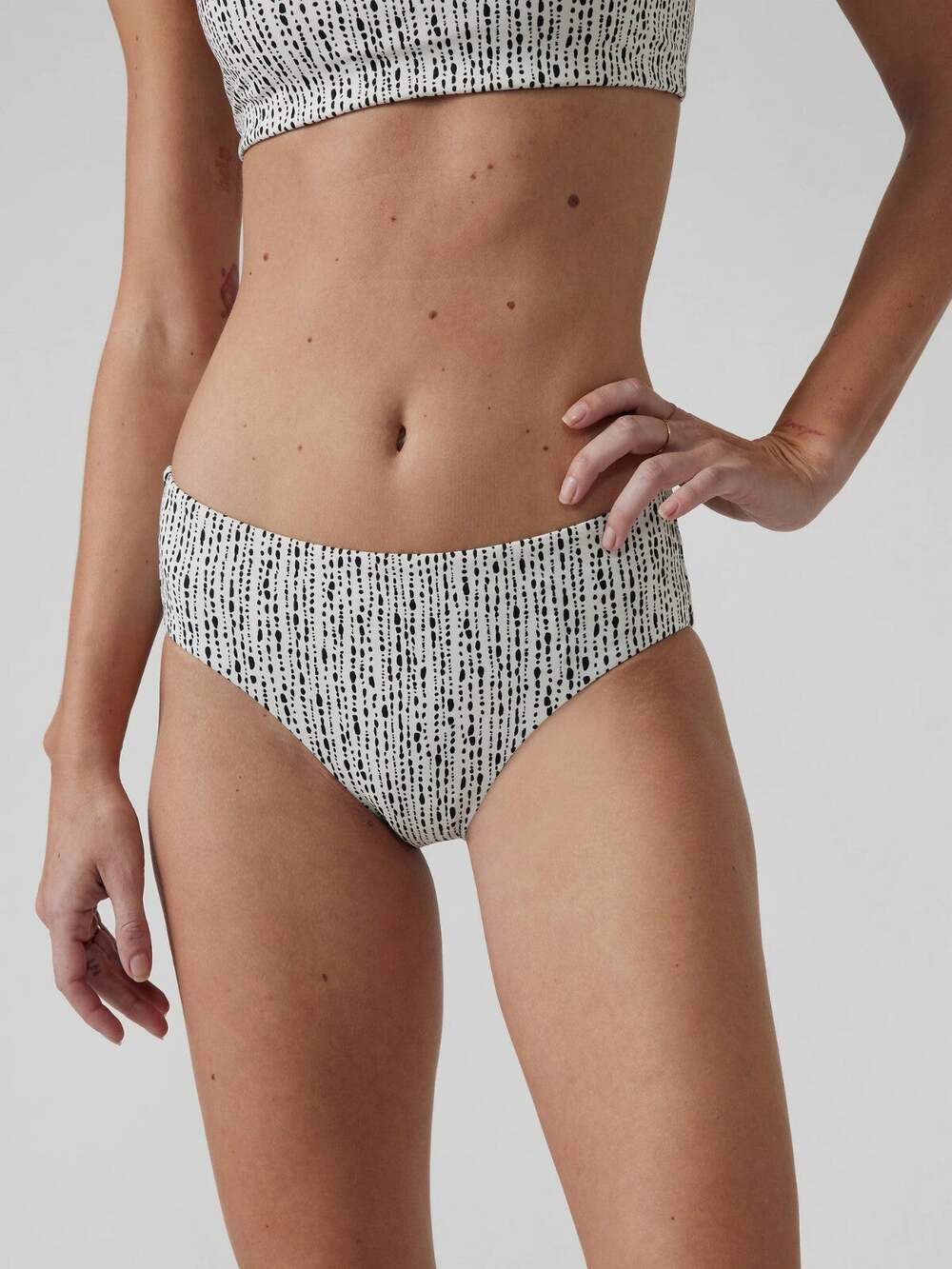 Athleta Clean Full Printed Bikini Bottom, Rice Pearls Sea Salt SIZE M #657721 W
